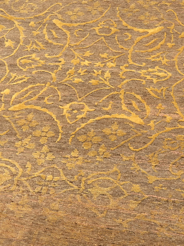 Gulnar Hand-knotted Wool & Silk Rug