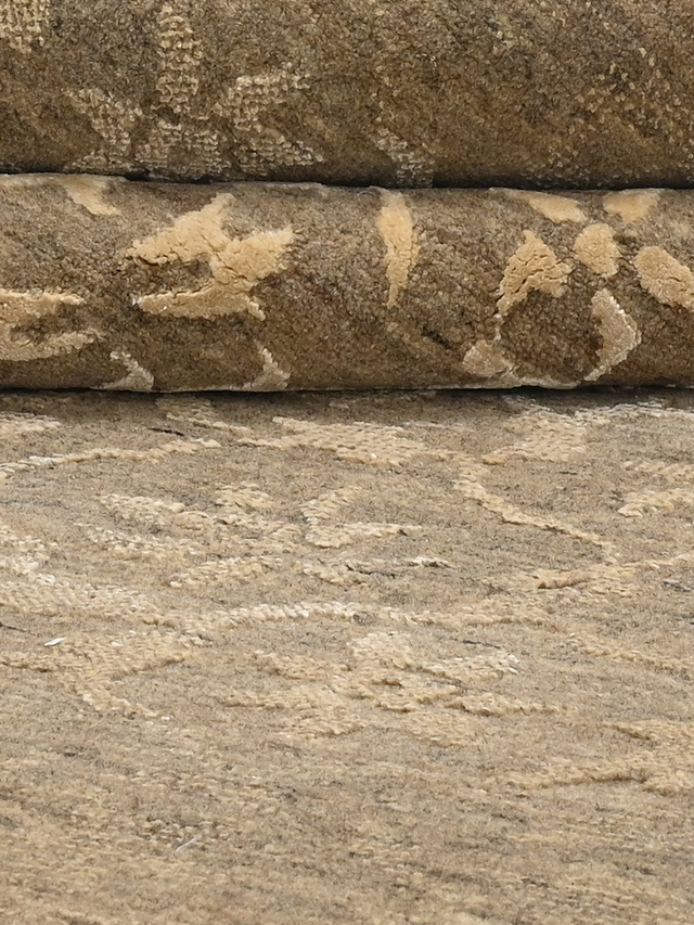 Mode Hand-knotted Wool & Silk Rug