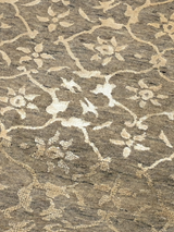 Mode Hand-knotted Wool & Silk Rug