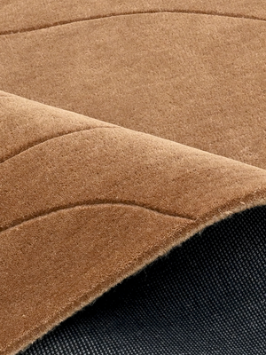 Hina Hand-tufted Wool Rug - Brown