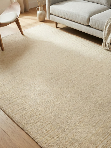 Kloe Soumak Weave Hand-woven Wool Rug