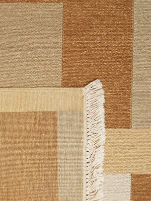 Gillian Soumak Weave Hand-woven Wool Geometric Rug - Beige