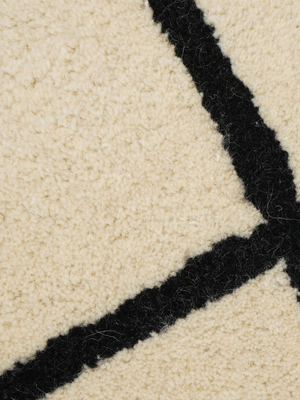 Russell Hand-tufted Wool Geometric Rug - Beige