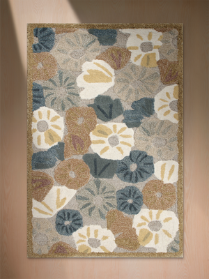 Aine Hand-tufted Wool Floral Rug - Rust