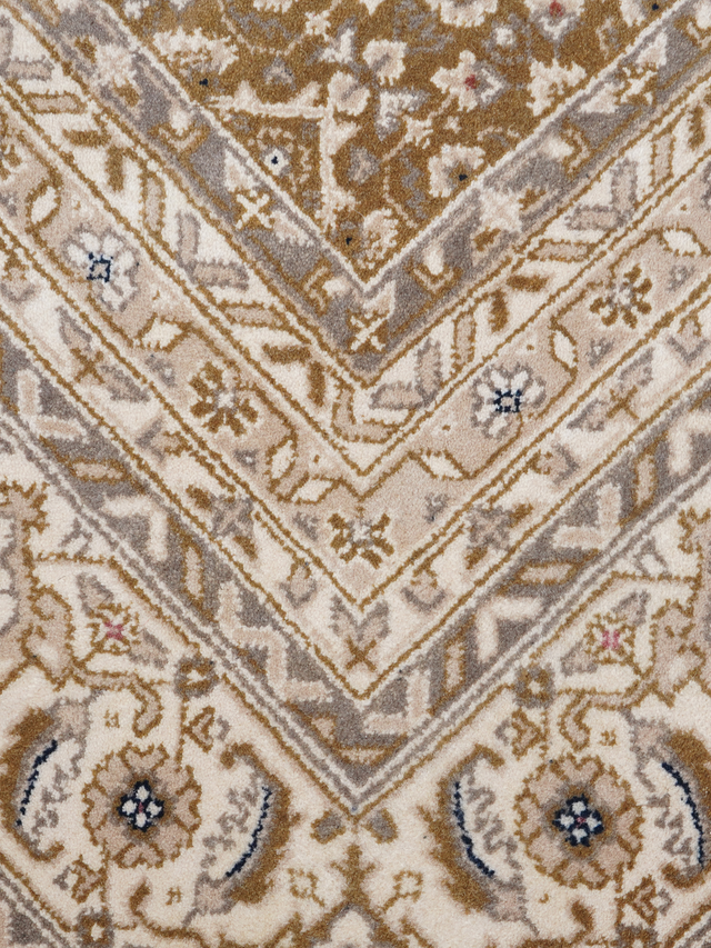 Claire Hand-knotted Wool Rug