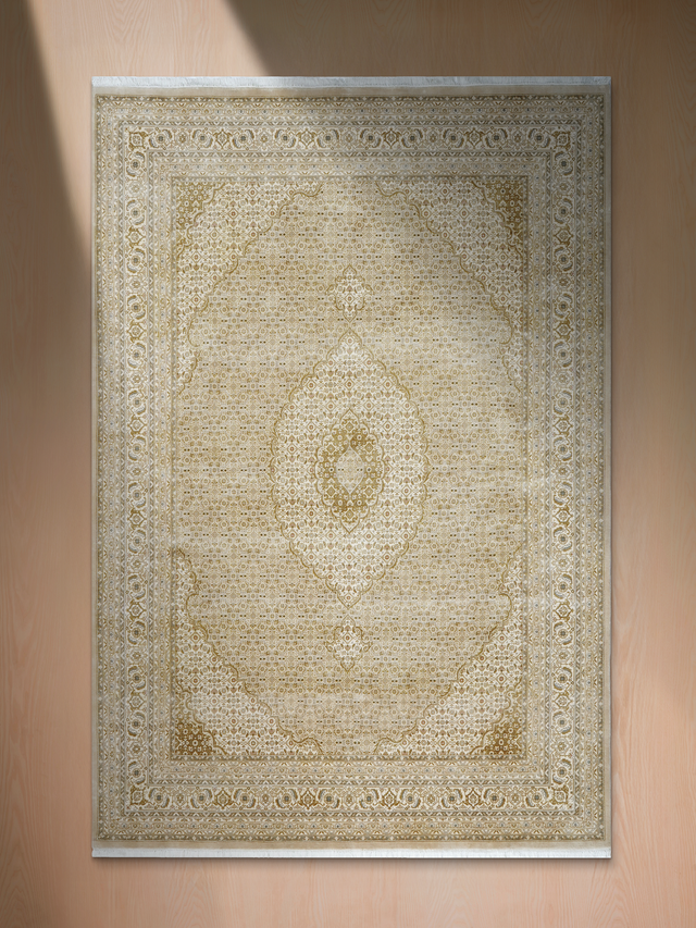 Claire Hand-knotted Wool Rug