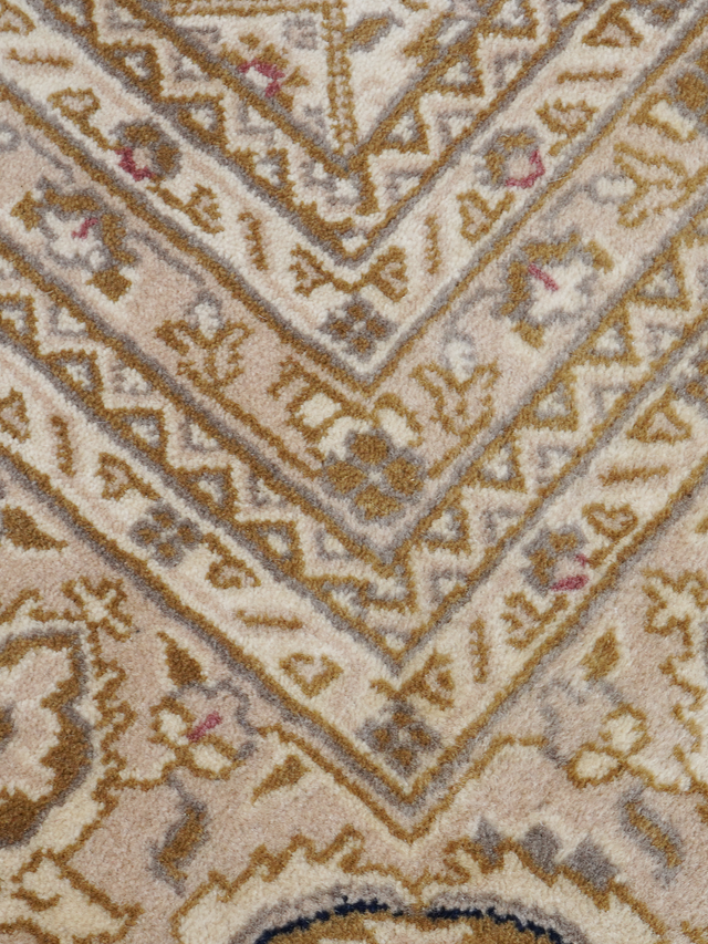Milad Hand-knotted Wool Rug