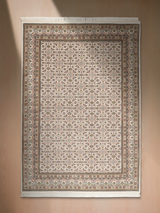 Aillie Hand-knotted Wool Rug