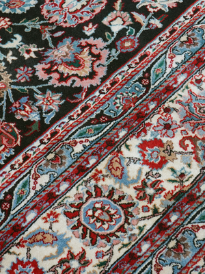 Rhianne Hand-knotted Wool Persian Rug - Blue