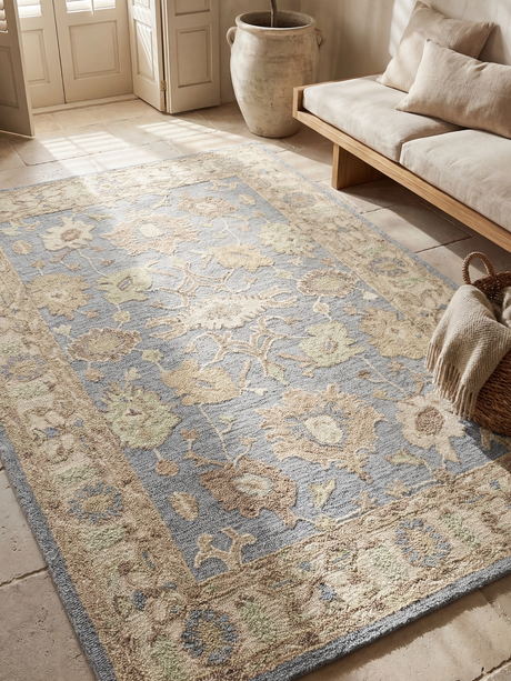 Nahid Hand-tufted Wool Rug