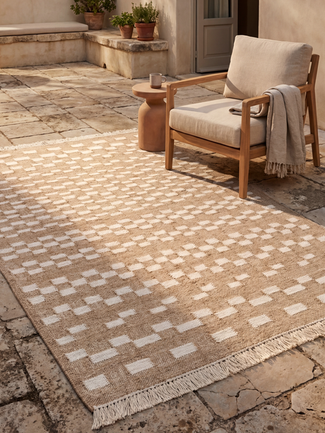 Syril Hand-woven Indoor-Outdoor Rug