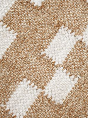 Syril Hand-woven Indoor-Outdoor Geometric Rug - Natural