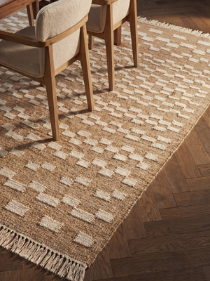 Syril Hand-woven Indoor-Outdoor Geometric Rug - Natural