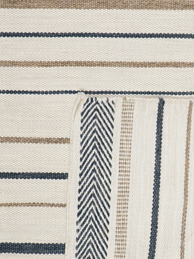 Rini Hand-woven Indoor-Outdoor Rug