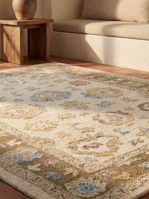 Lynn Hand-tufted Wool Persian Rug - Ivory