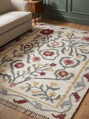 Ricos Hand-woven Jute Floral Rug - Ivory