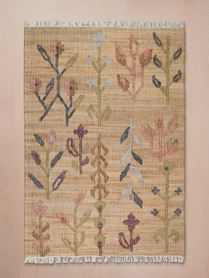 Sabina Hand-woven Jute Floral Rug - Brown