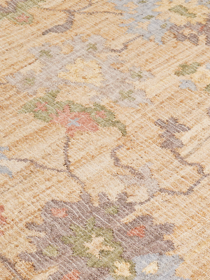 Shimae Hand-woven Jute Persian Rug - Brown