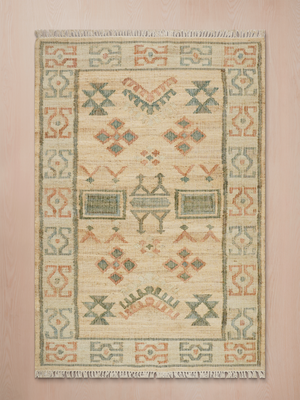 June Hand-woven Jute Geometric Rug - Natural