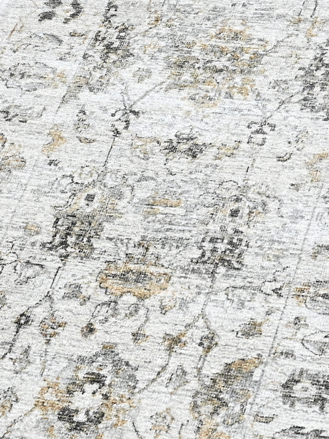Nuvara Wool-Viscose Handloom Rug