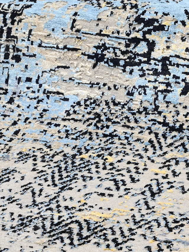Alvren Hand-Knotted Wool & Bamboo Silk Rug - Grey