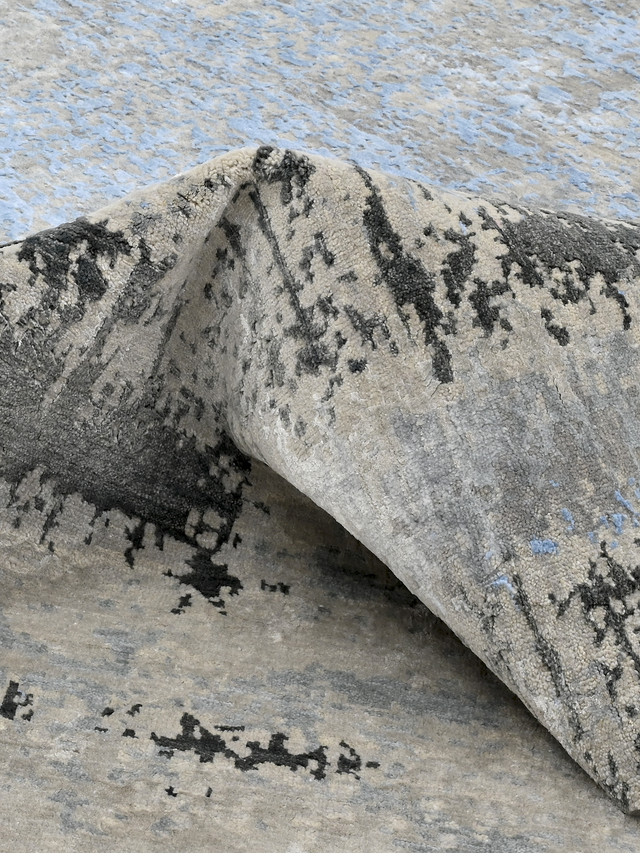 Veylan Hand-Knotted Wool & Bamboo Silk Rug - Grey