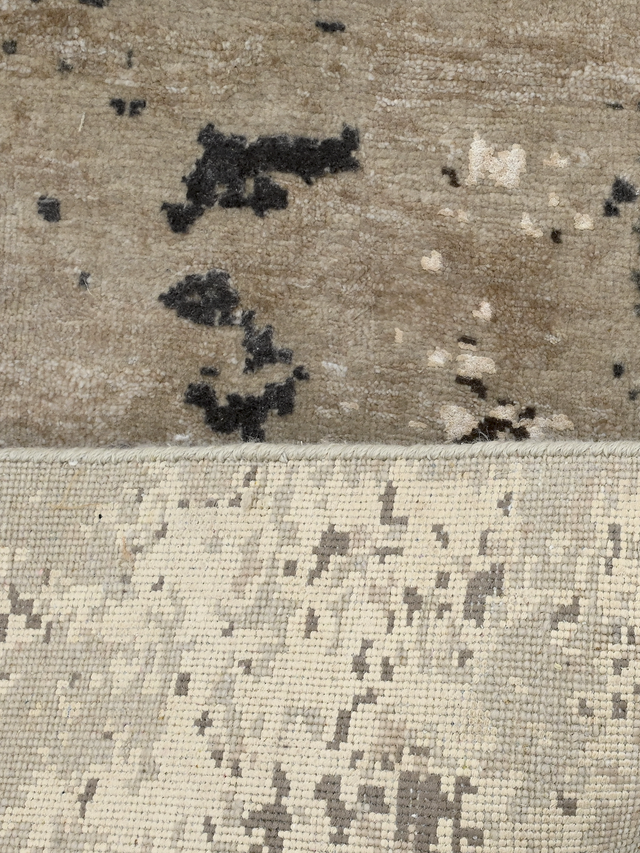Torven Hand-Knotted Wool & Bamboo Silk Rug - Brown