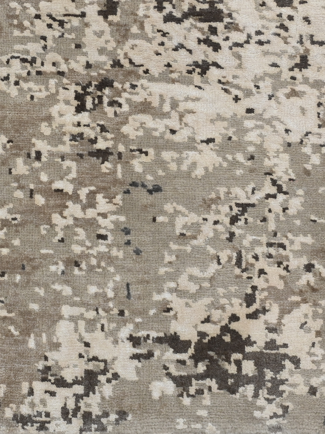 Torven Hand-Knotted Wool & Bamboo Silk Rug - Brown