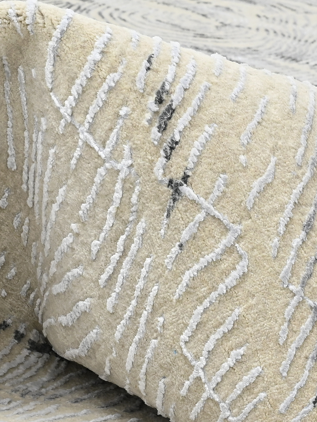 Luvane Hand-knotted Wool & Bamboo Silk Rug - Beige