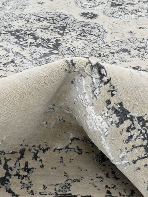 Dalan Wool & Bamboo Silk Hand-Knotted Rug - Beige