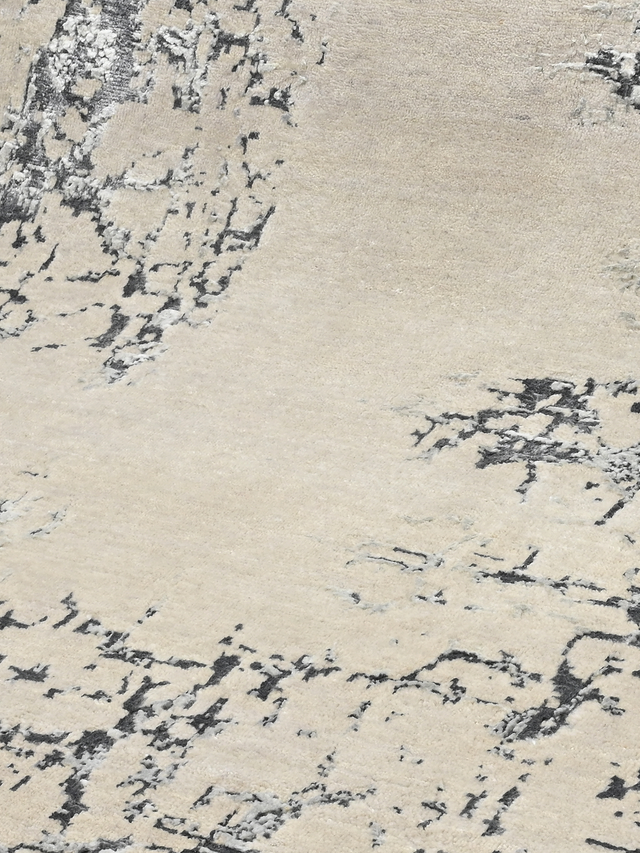 Dalan Wool & Bamboo Silk Hand-Knotted Rug