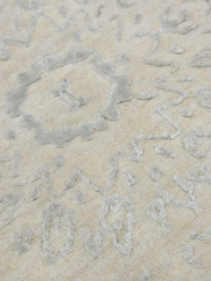 Gara Wool & Bamboo Silk Hand-Knotted Rug - Beige