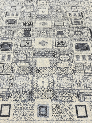 Zand Wool & Bamboo Silk Hand-Knotted Rug - Off-White