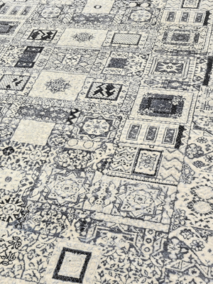 Zand Wool & Bamboo Silk Hand-Knotted Rug - Off-White