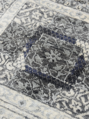 Zand Wool & Bamboo Silk Hand-Knotted Rug - Off-White