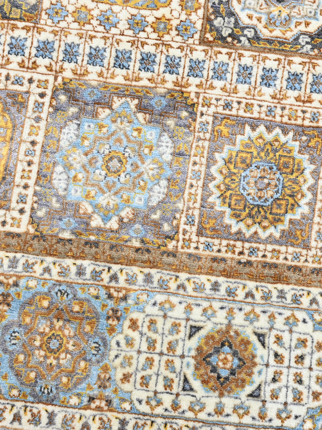Azira Hand-Knotted Wool & Bamboo Silk Rug - Beige