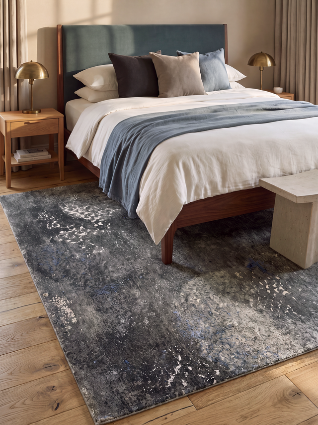 Velran Hand-Knotted Wool & Bamboo Silk Rug - Charcoal