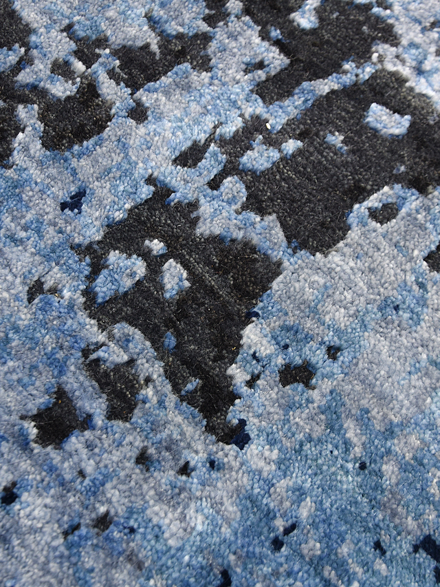 Dovren Hand-Knotted Wool & Bamboo Silk Rug - Blue