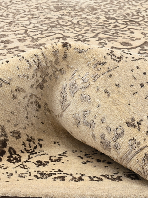 Maro Wool & Bamboo Silk Hand-Knotted Rug - Almond