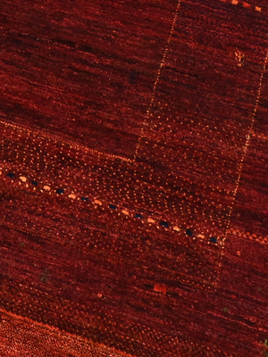 Ravik Hand-Knotted Wool Rug - Burgundy