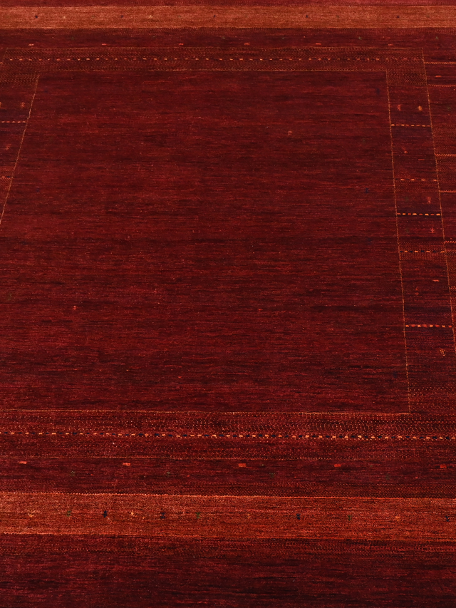 Ravik Hand-Knotted Wool Rug