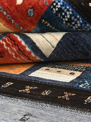 Mavan Hand-Knotted Wool Rug – Midnight Blue
