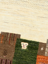 Zoran Hand-Knotted Wool Rug – Off-White