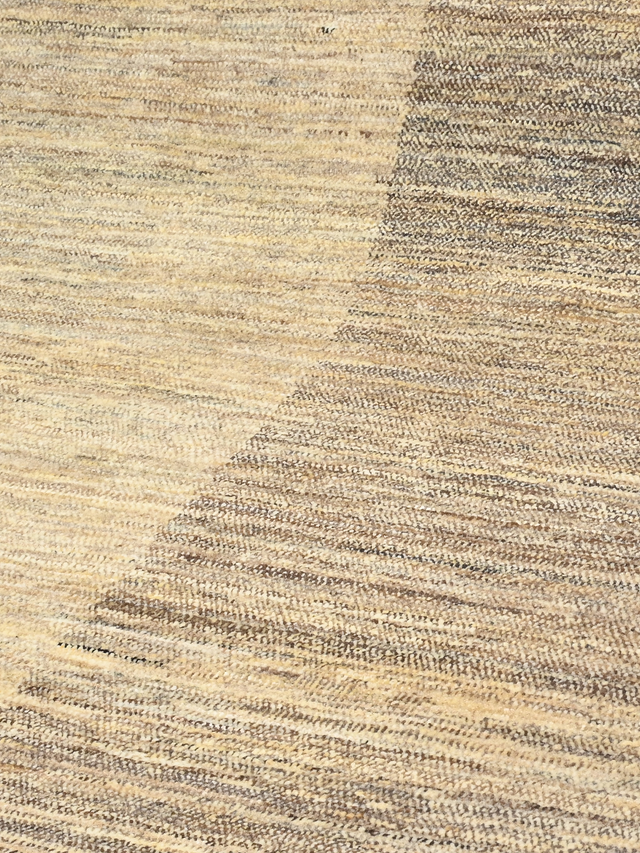 Tavren Hand-Knotted Wool Rug