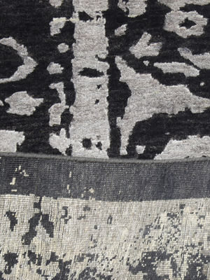 Mavik Hand-knotted Wool & Bamboo Silk Rug - Charcoal
