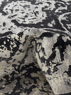 Mavik Hand-knotted Wool & Bamboo Silk Rug - Charcoal