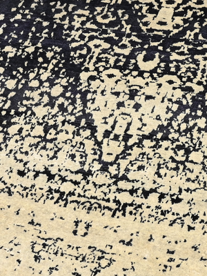 Elowen Hand-knotted Wool & Bamboo Silk Rug - Beige