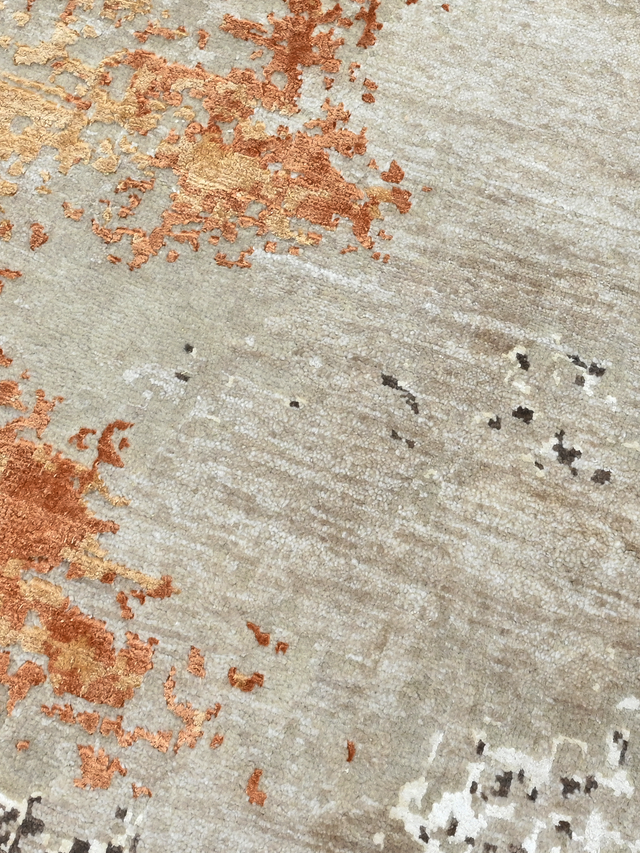 Caelis Hand-Knotted Wool & Bamboo Silk Rug - Rust