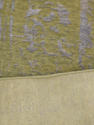 Olera Hand-knotted Wool & Bamboo Silk Rug - Olive