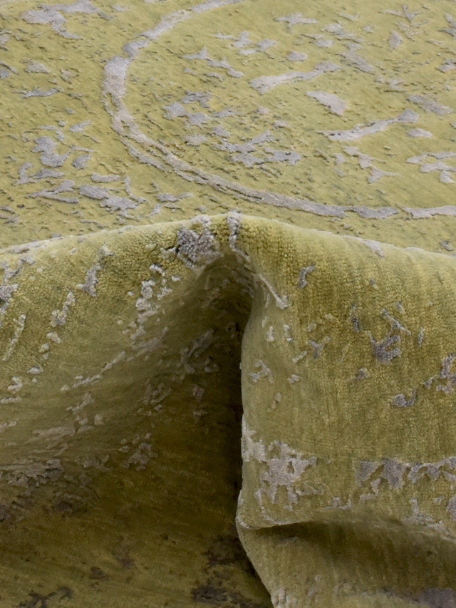 Olera Hand-knotted Wool & Bamboo Silk Rug